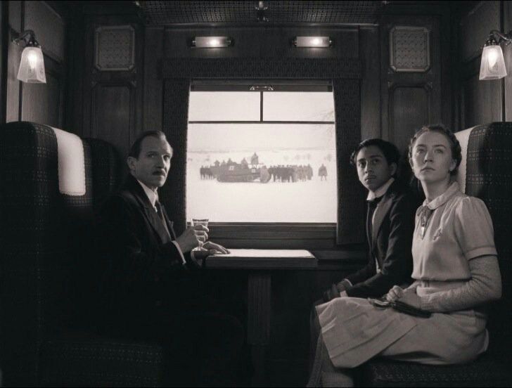 El tren en blanco y negro